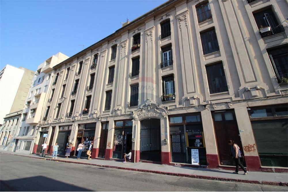 Apartamento En Edificio Palacio Colon Montevideo Exterior photo